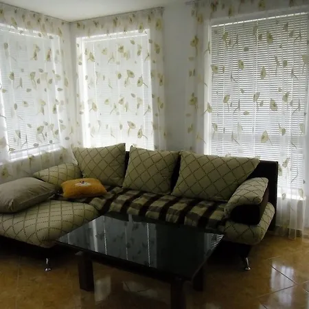 Apartment Lotos Elena's Kranewo